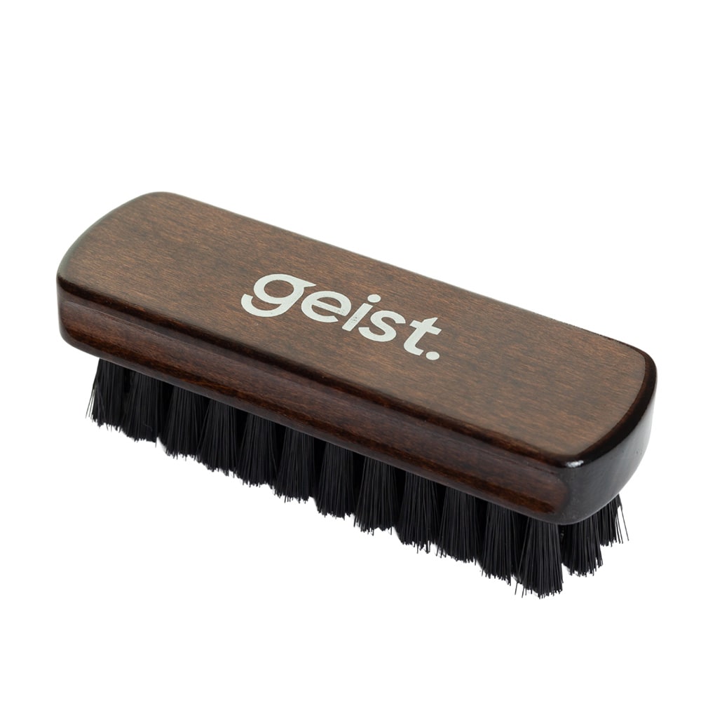 Brosse cuir & tissus