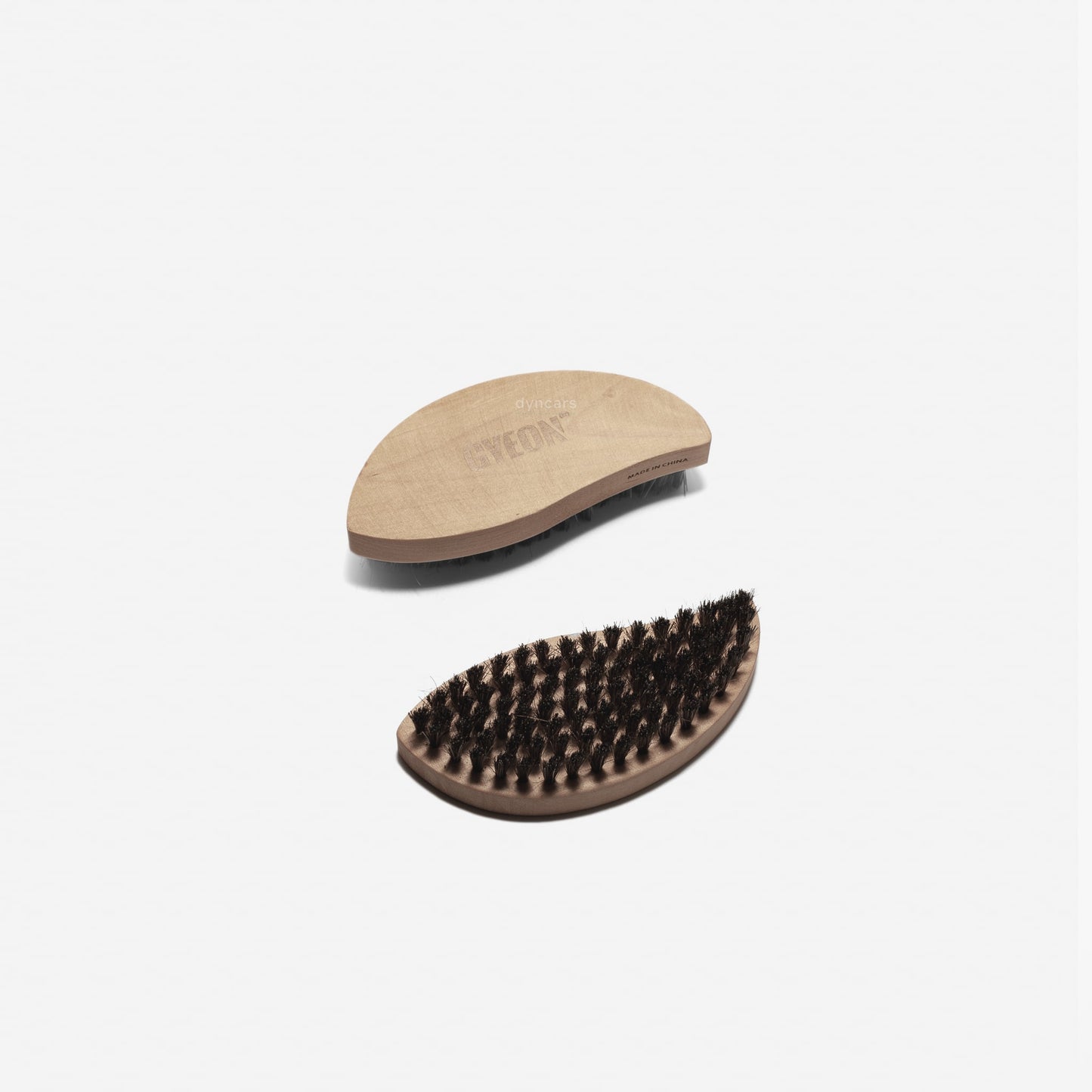 Q²M LeatherBrush