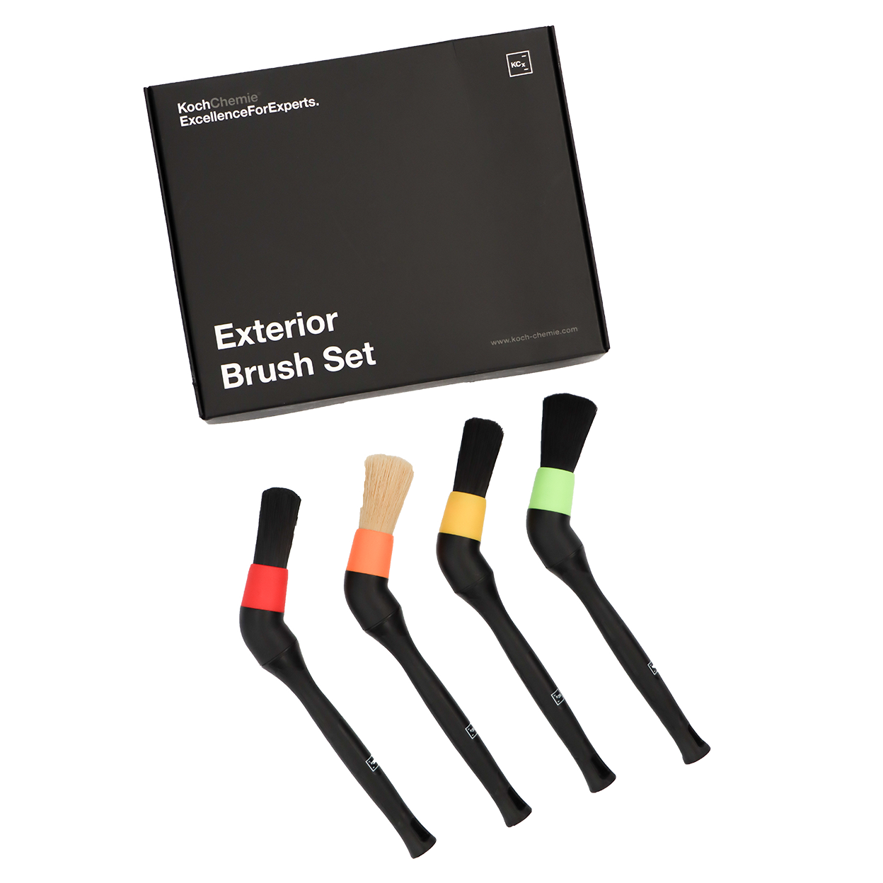 Kit de pinceaux Koch Chemie Exterior Brush Set - Nettoyage extérieur de véhicule facilité avec ce kit de 4 pinceaux colorés. Idéal pour jantes, plastiques, verres et finitions délicates. Facilitez votre routine de detailing automobile avec Koch Chemie !