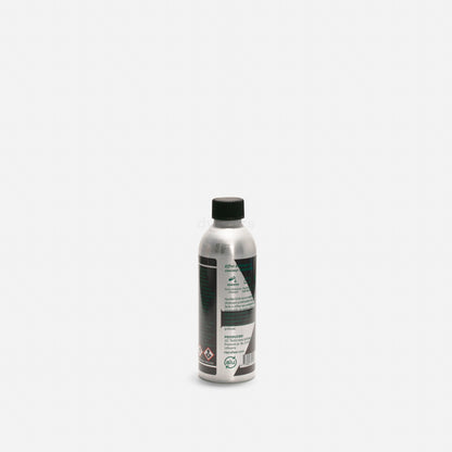 Protégez votre véhicule avec Sprayable Ceramic DC60 - Une surface hydrophobe qui dure jusqu'à 2 ans